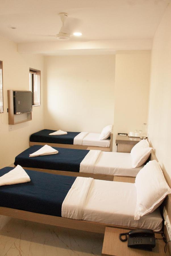 City Hotel Mumbai Dış mekan fotoğraf