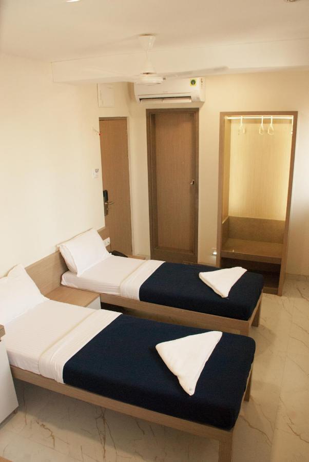 City Hotel Mumbai Dış mekan fotoğraf