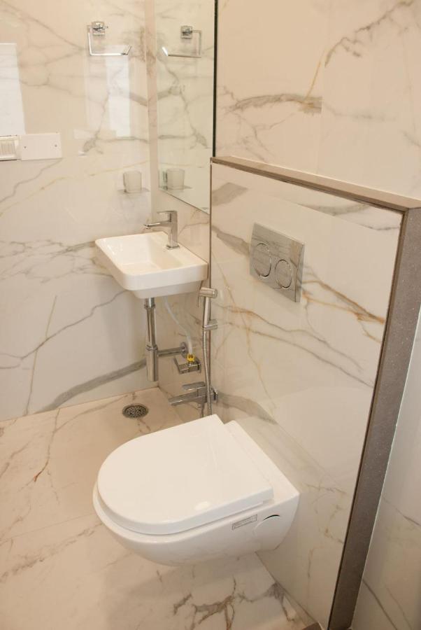 City Hotel Mumbai Dış mekan fotoğraf